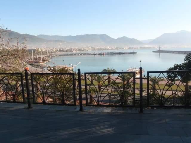 Alanya'nın En İşlek Yerinde Devren Kiralık Kafe Restoran